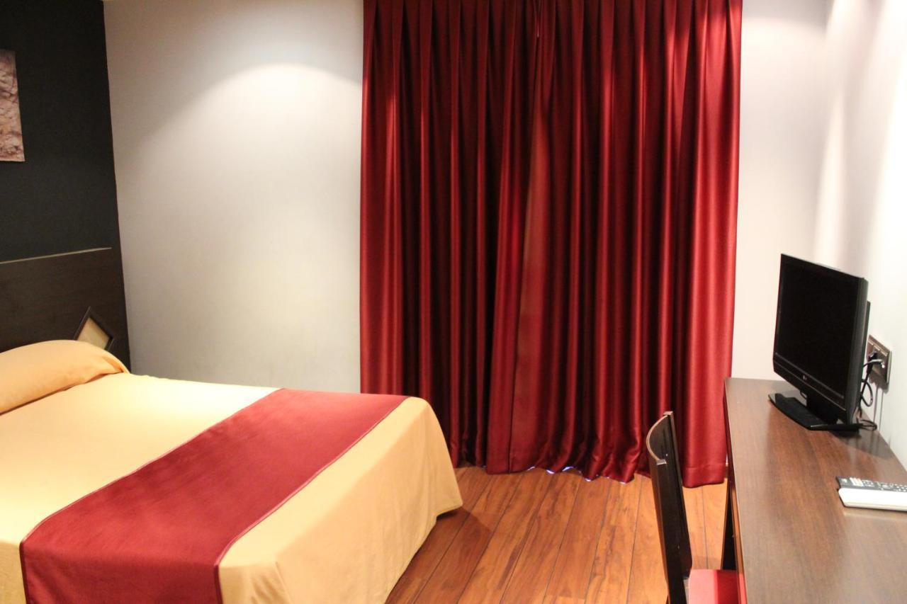 Hostal Royal Almorox Dış mekan fotoğraf