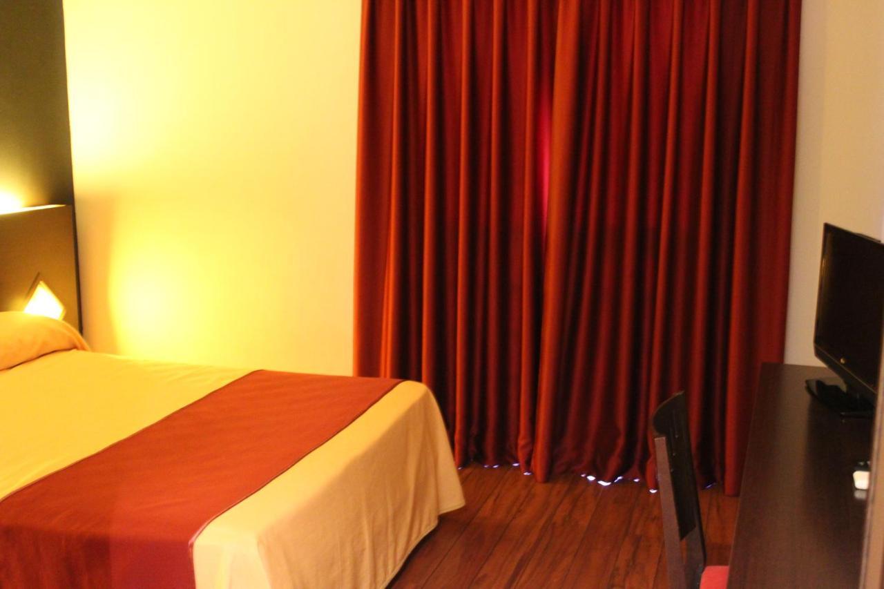 Hostal Royal Almorox Dış mekan fotoğraf
