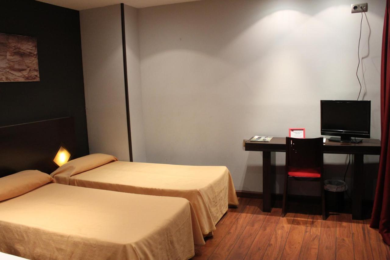 Hostal Royal Almorox Dış mekan fotoğraf